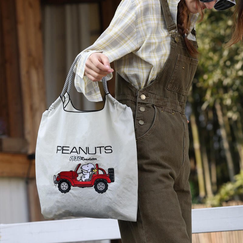 스누피 공동 브랜드 자수 나일론 토트 대용량 여성 숄더 - Women Bags Wholesale 리뷰 및 가격